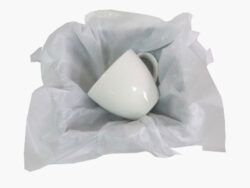 filiżanka zapakowana biały papier bezkwasowy do pakowania